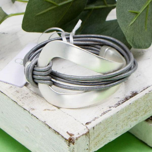 Open Loop Feature Magnetic Multistrand Bracelet - Peppy & Sage