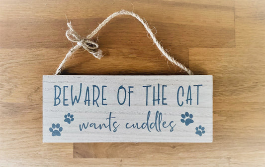 Beware of The Cat Sign - Peppy & Sage