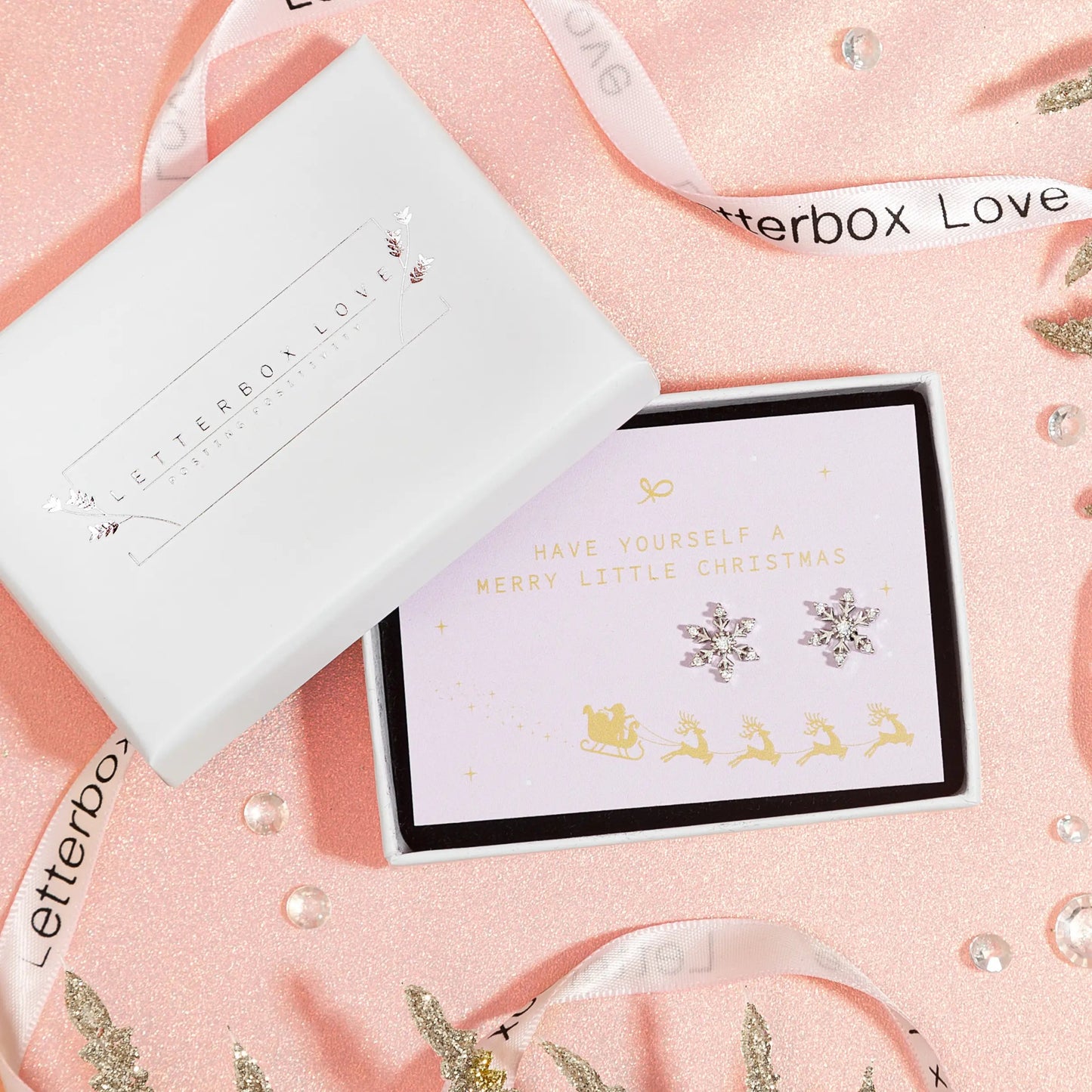 Snowflake Christmas Stud Earrings - Peppy & Sage