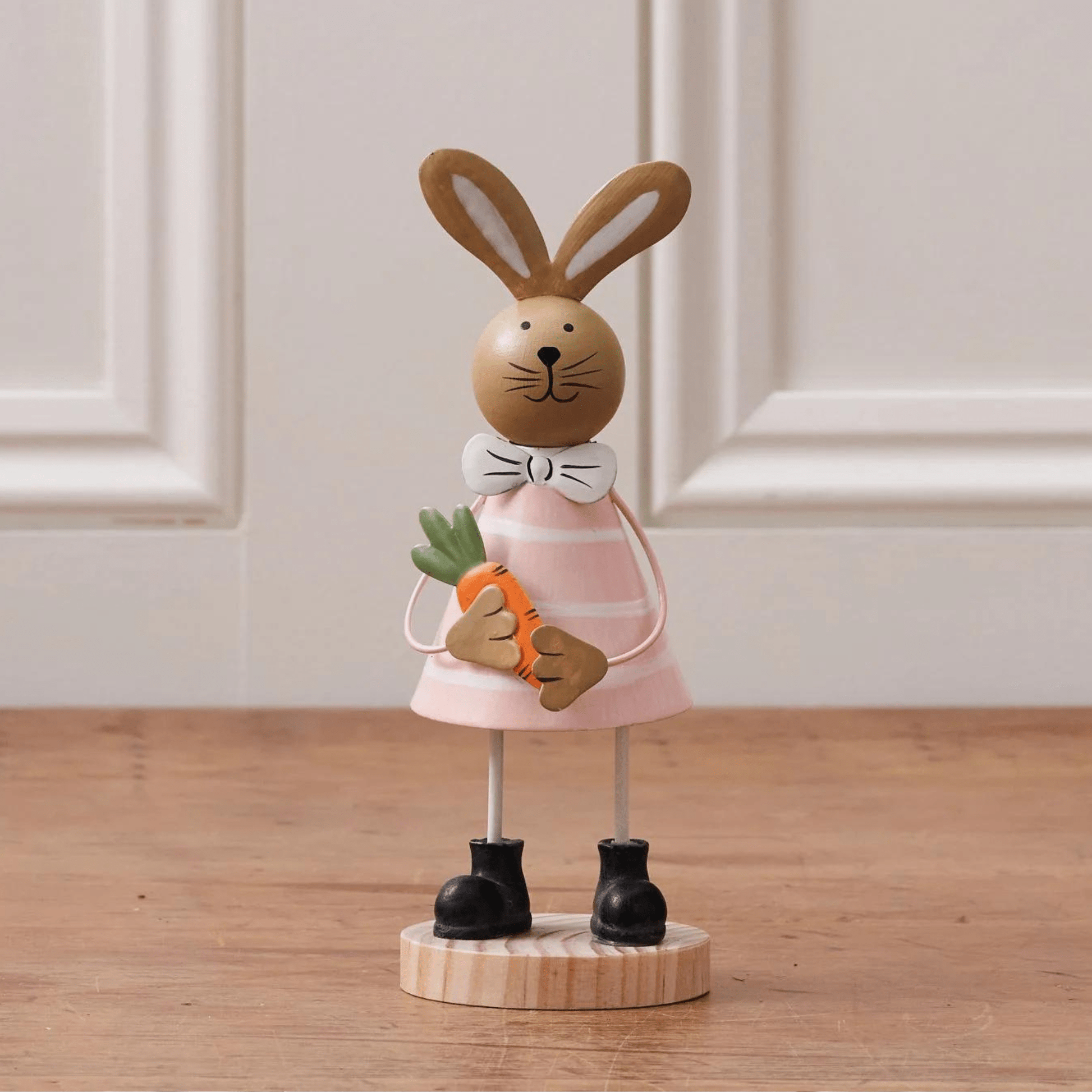 Standing Metal Bunny with Carrot - Peppy & Sage